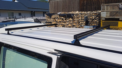 Dachträger Winkel 65mm 90° schwarz für Airlineschiene